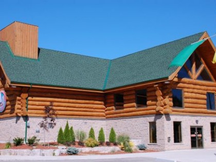 Chicopee Tube Park Lodge, Kitchener, ON